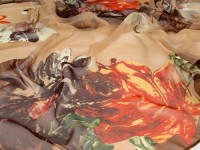 Šatka 85x85cm ruža hnedá